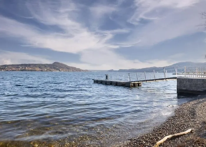 Villa Large Lakeside *