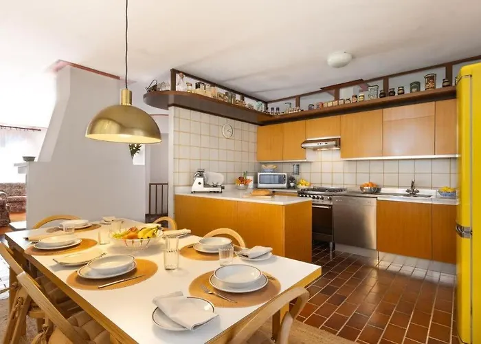 Large Lakeside 빌라 *